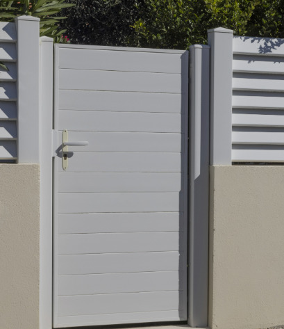 Puertas de aluminio para fincas y cerramientos - Carpinteria de aluminio en Galicia